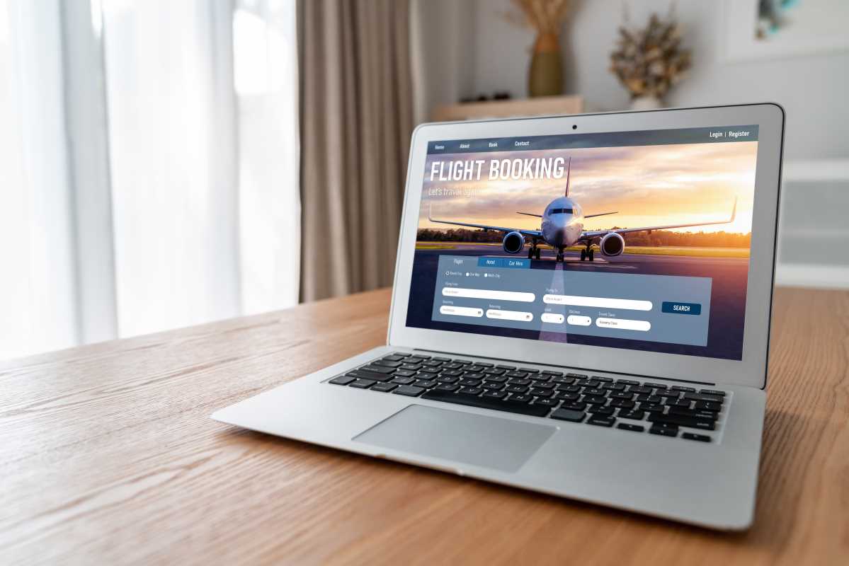 Finding the Cheapest Flights in 2025